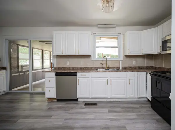 304 Lafayette Rd, Clarksville, TN 37042