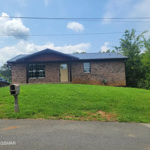 709 8th Street, Newport, TN 37821