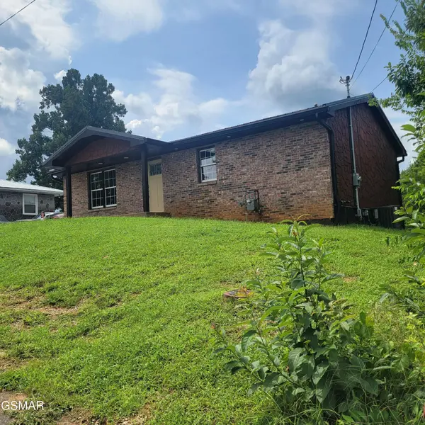 709 8th Street, Newport, TN 37821