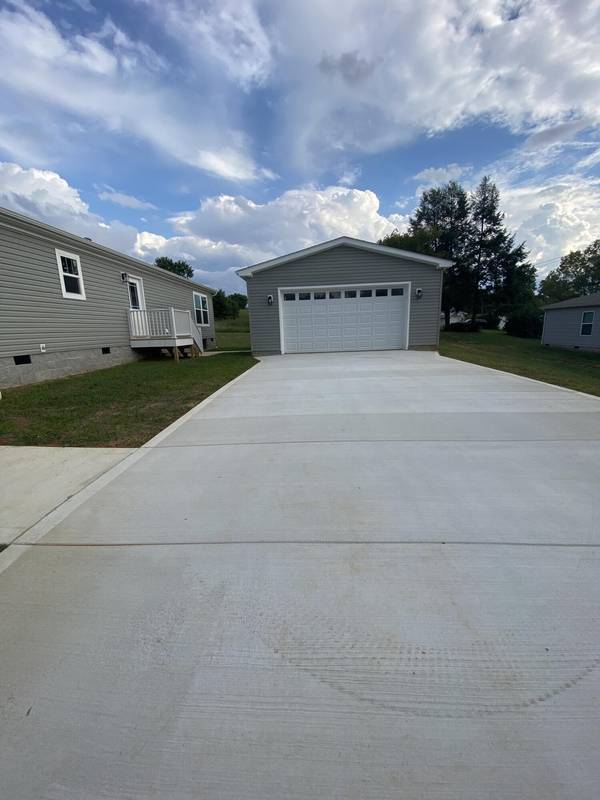 173 Dode Street, Sweetwater, TN 37874
