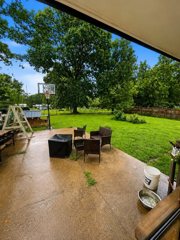 205 Dawn Dr, Mcminnville, TN 37110