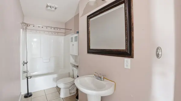 210 White Oak St, Tullahoma, TN 37388