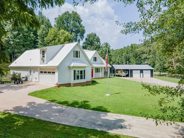 1049 Williams Hollow Rd, Pulaski, TN 38478