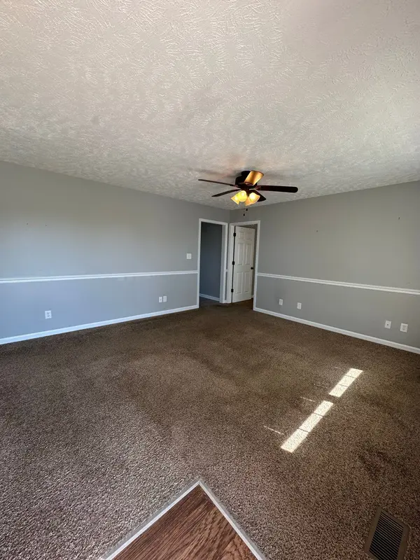 1009 Bobcat Dr, Clarksville, TN 37042