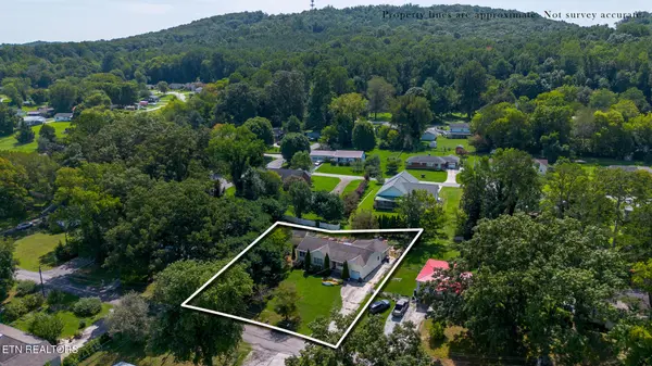 1120 Old N Kentucky St, Kingston, TN 37763