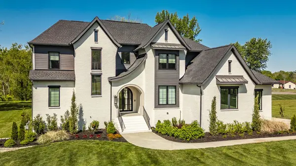 1305 Twin Springs Dr, Brentwood, TN 37027