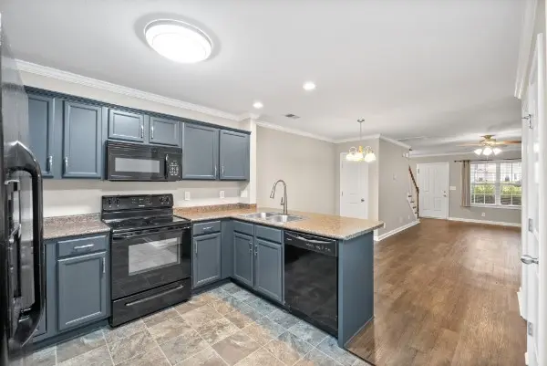 357 Sam Houston Cir, Clarksville, TN 37040