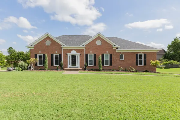 654 Potomac Dr, Clarksville, TN 37043