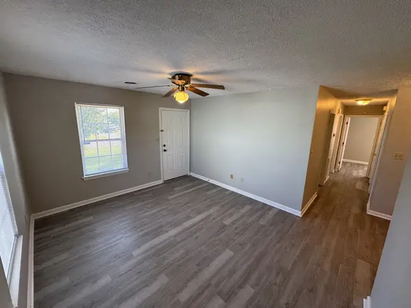 405 Eddy St, Oak Grove, KY 42262