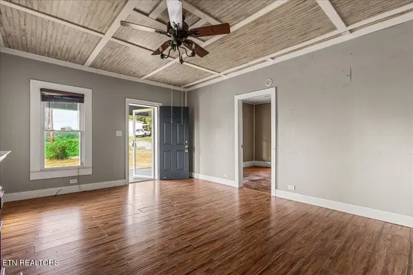 104 County Road 497, Etowah, TN 37331