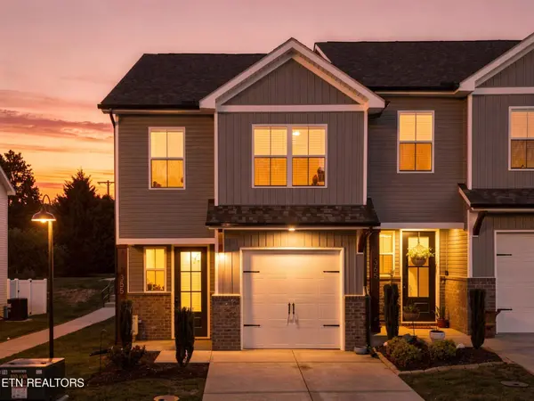 355 Harper Village Way, Lenoir City, TN 37771