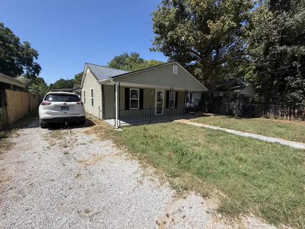 312 Gentry St, Tullahoma, TN 37388