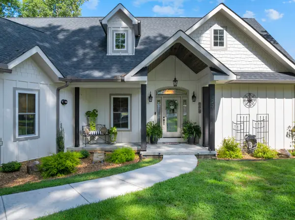 27 Shady Cove Ln, Winchester, TN 37398