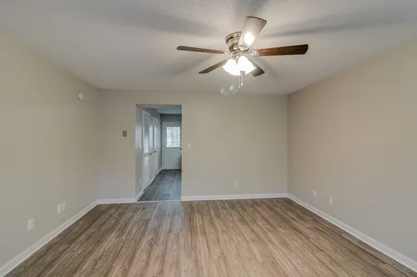 1244 Parkway Pl #C, Clarksville, TN 37042