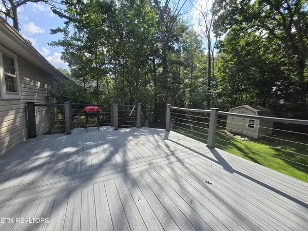 144 Pomeroy Drive, Crossville, TN 38558