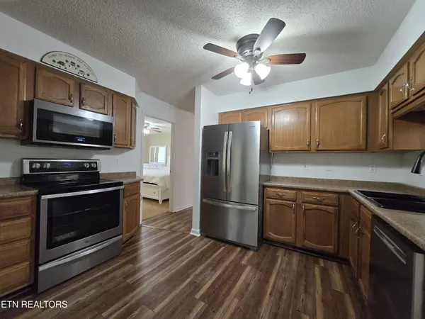 144 Pomeroy Drive, Crossville, TN 38558