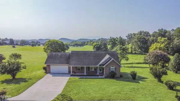 1616 Ellis Woods Loop, Sevierville, TN 37876
