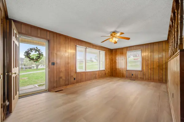 210 Lee Ave, Woodbury, TN 37190