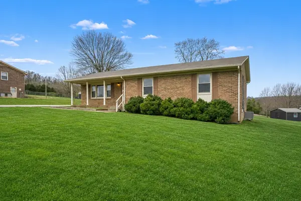 210 Lee Ave, Woodbury, TN 37190