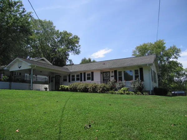 1814 Ogle Dr #SE, Cleveland, TN 37311