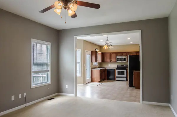 1164 Stillwood Drive, Clarksville, TN 37040