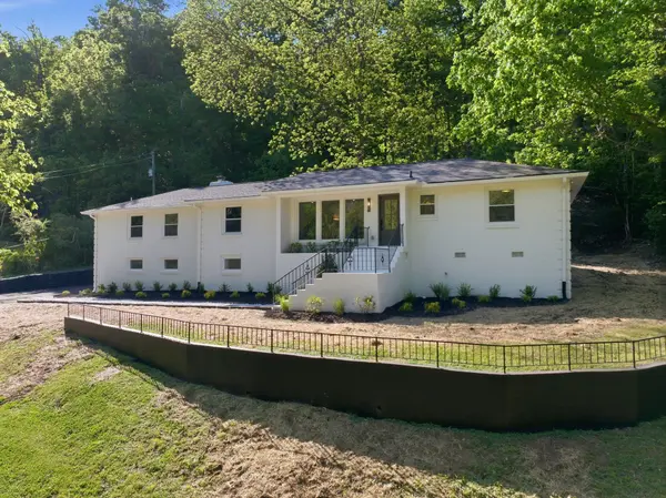 6538 Rolling Fork Dr, Nashville, TN 37205