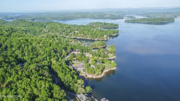1400 Indian Shadows Drive, Ten Mile, TN 37880