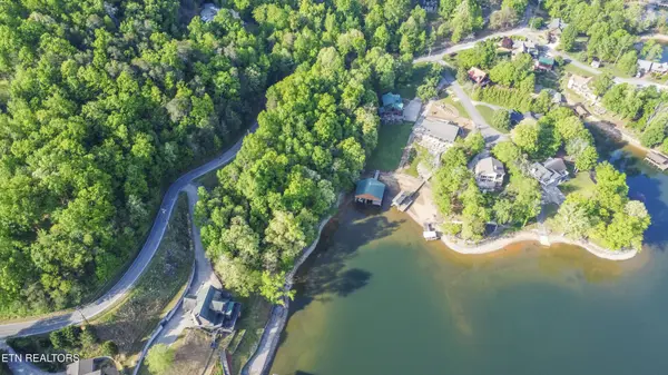1400 Indian Shadows Drive, Ten Mile, TN 37880
