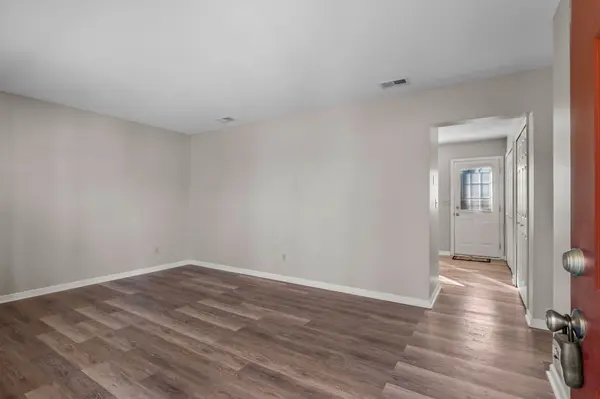 2824 Airwood Dr, Nashville, TN 37214