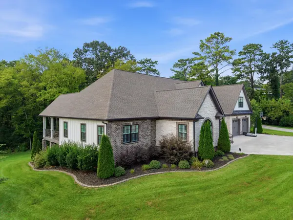6805 Lakeshore Drive, Chattanooga, TN 37416