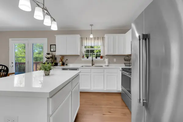 2852 Buckeye Loop, Lynchburg, TN 37352