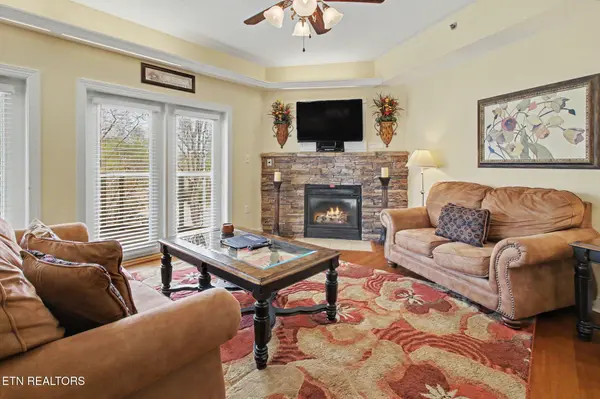 513 McCarter Rd #4M, Gatlinburg, TN 37738