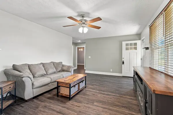 6614 Highway 49 #E, Springfield, TN 37172