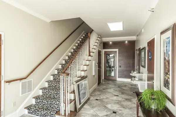700 E Main St, Hendersonville, TN 37075