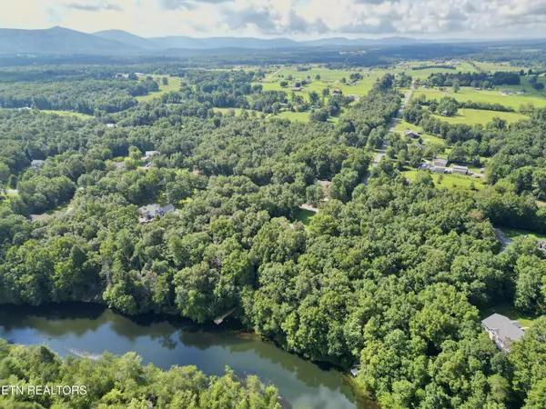 0 Basses Creek Lane, Crossville, TN 38572