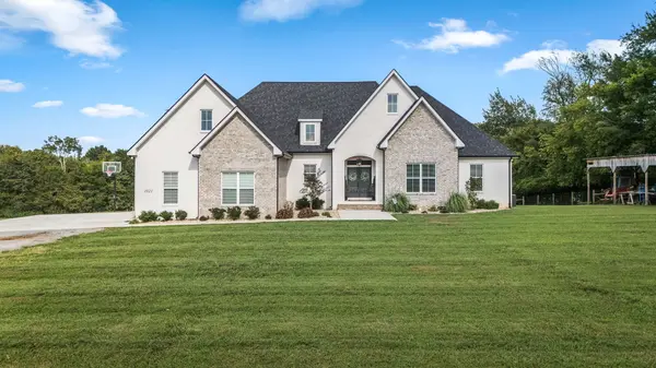 1021 Old Center Church Rd, Shelbyville, TN 37160