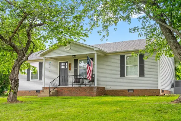 602 Artic Ave, Oak Grove, KY 42262