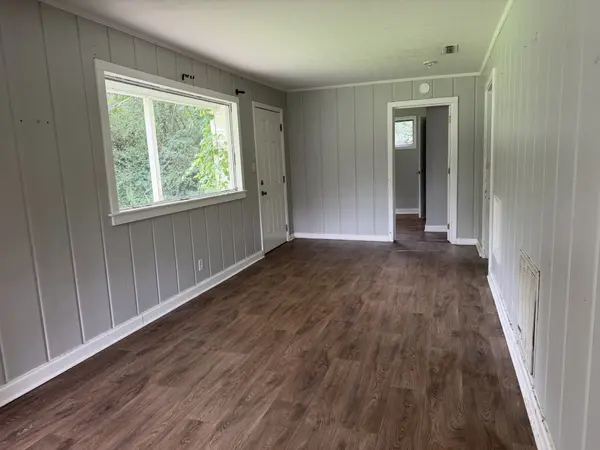 308 Preacher Rd, Charlotte, TN 37036