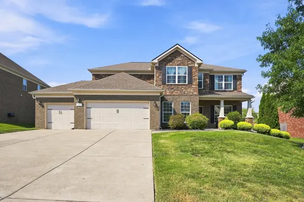 1081 Abberley Cir, Hendersonville, TN 37075