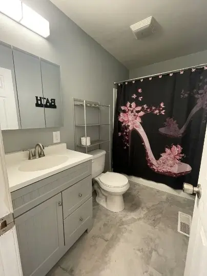 2206 Country Club Ln #A, Columbia, TN 38401