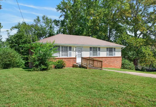 621 Linda Ln, Clarksville, TN 37042
