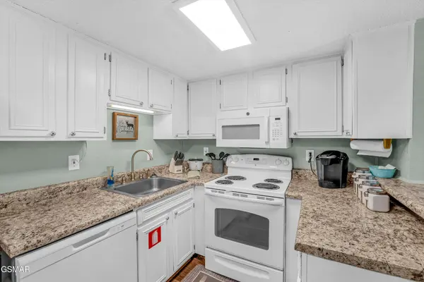 1081 Cove Road #824, Sevierville, TN 37876