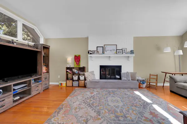 203 Kingsridge Blvd, Tullahoma, TN 37388