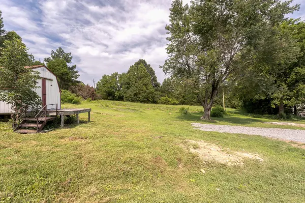 190 Sundance Dr, Evensville, TN 37332