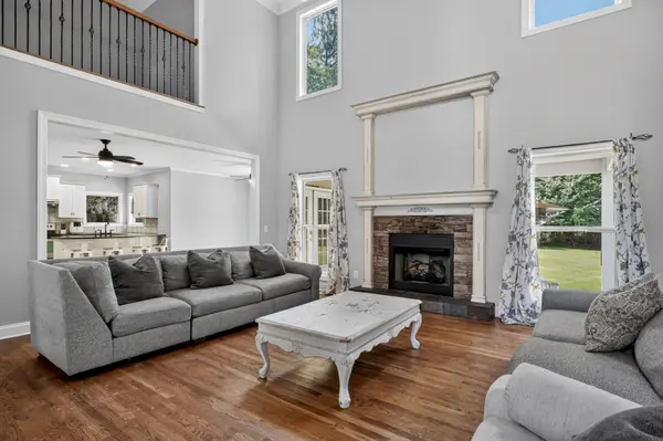 4942 Curtis Dr, Cookeville, TN 38506