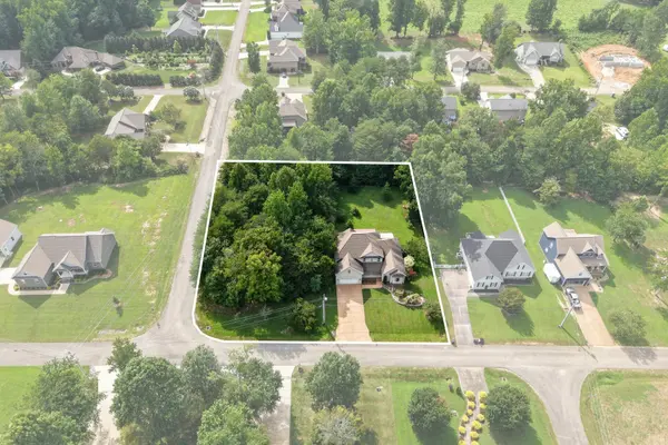 4942 Curtis Dr, Cookeville, TN 38506
