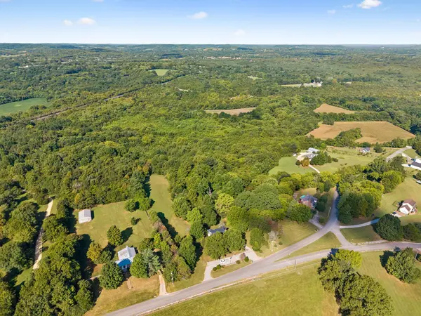1668 Old Lewisburg Hwy, Columbia, TN 38401