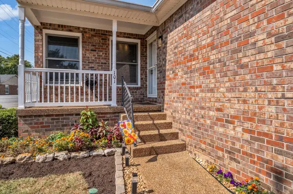 101 Sugar Maple #N, Hendersonville, TN 37075