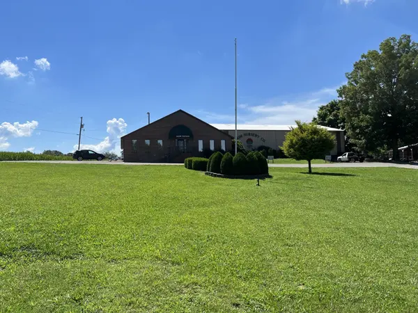 10279 Manchester Hwy, Morrison, TN 37357