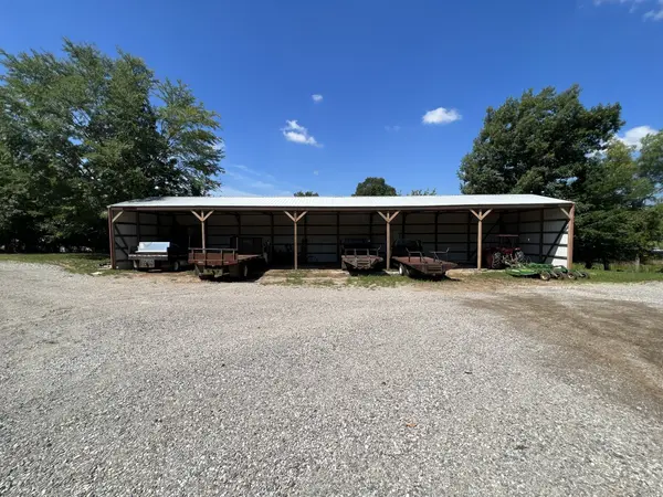 10279 Manchester Hwy, Morrison, TN 37357
